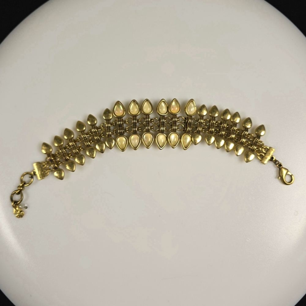 Lucky Brand Gold-tone and Faux Mother of Pearl Teardrop Link Bracelet